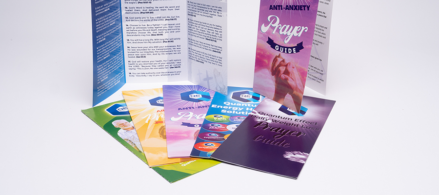 497430546-brochures-900x400